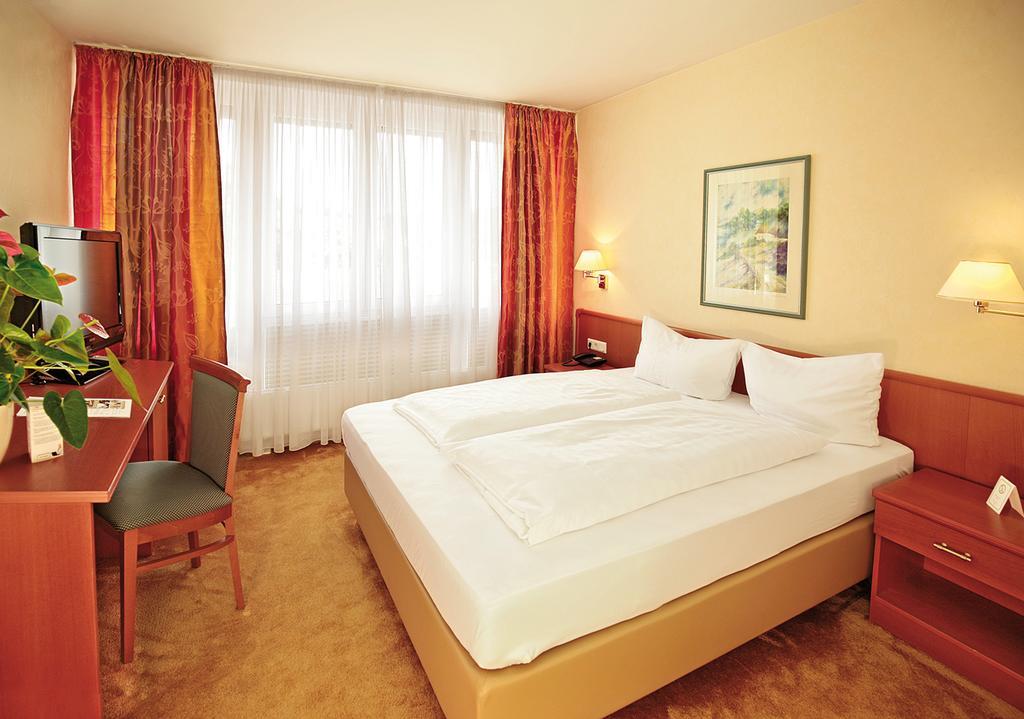 Landhotel Goldener Acker Morsbach  Екстериор снимка