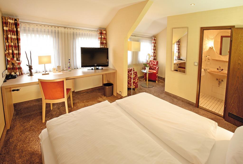 Landhotel Goldener Acker Morsbach  Екстериор снимка